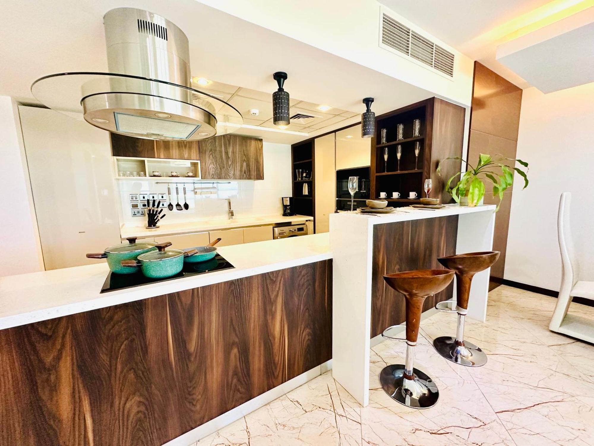 Saxophone Suites Muharraq Bagian luar foto