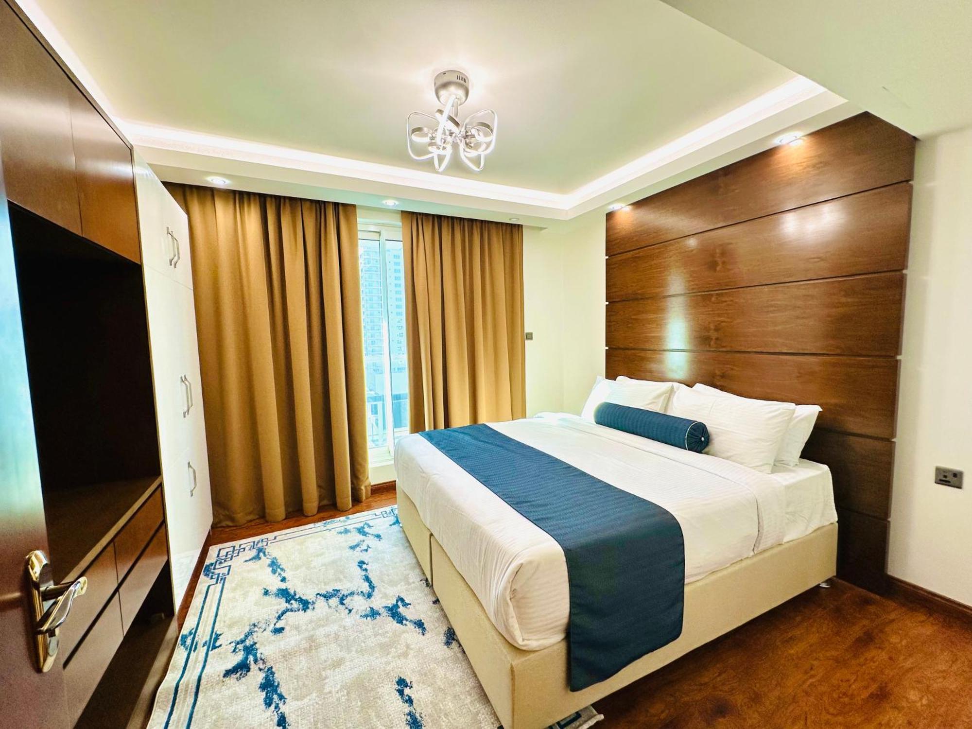 Saxophone Suites Muharraq Bagian luar foto