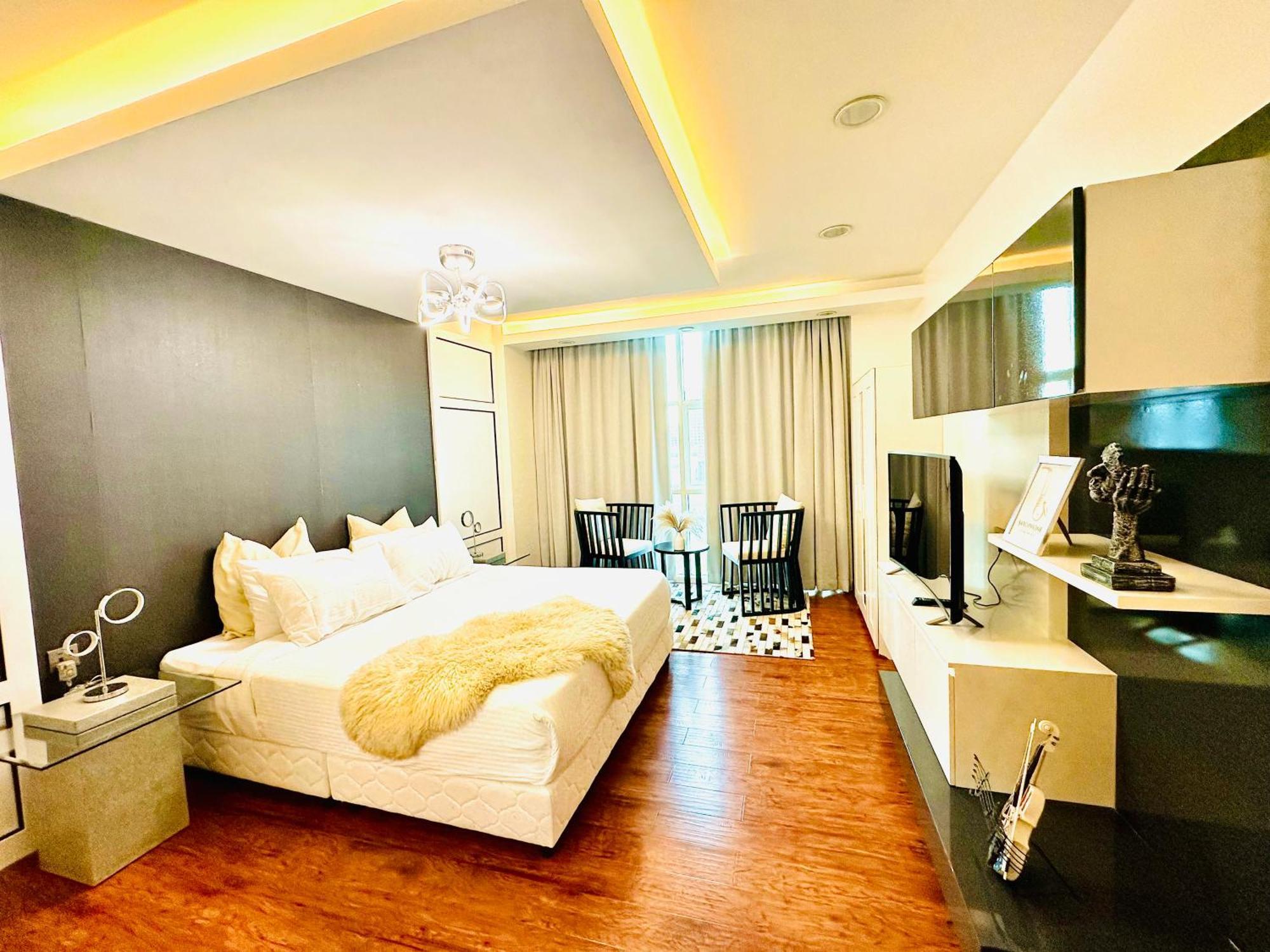 Saxophone Suites Muharraq Bagian luar foto